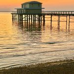 Bay Taxi Isle of Wight. 24 Hour Isle of Wight Taxi Service. Wheelchair Accessible and Pet Friendly