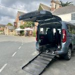 Bay Taxi Isle of Wight. 24 Hour Isle of Wight Taxi Service. Wheelchair Accessible and Pet Friendly